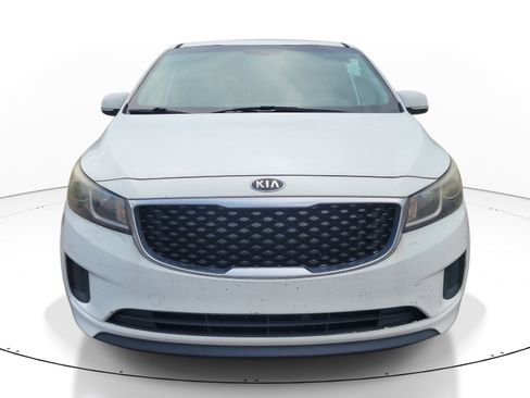 Used 2016 Kia Sedona LX w/ LX Convenience Package FWD image 2