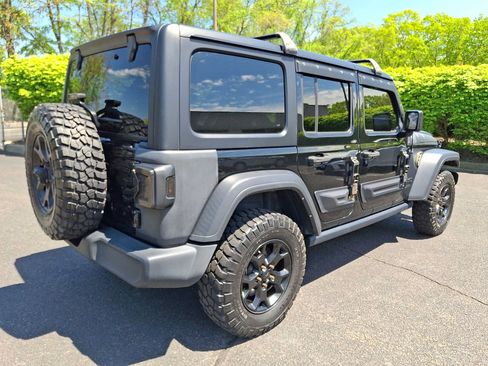 Used 2022 Jeep Wrangler Unlimited Sport AWD/4WD image 6