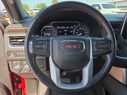 Used 2021 GMC Yukon SLE AWD/4WD image 19