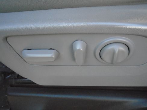 Used 2019 GMC Sierra 1500 SLT w/ SLT Premium Package image 53