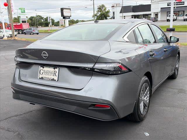 Used 2026 Nissan Sentra S w/ Floor Mat Package FWD image 3
