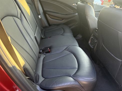 Used 2019 Buick Envision Essence image 15