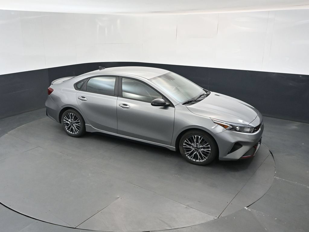 Certified 2022 Kia Forte GT-Line FWD image 33
