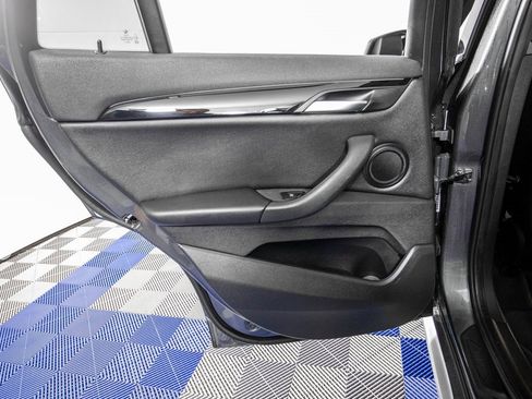Used 2018 BMW X1 sDrive28i w/ Convenience Package image 13