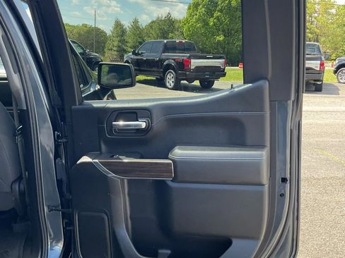 Used 2021 Chevrolet Silverado 1500 LT Trail Boss w/ Convenience Package II AWD/4WD image 45