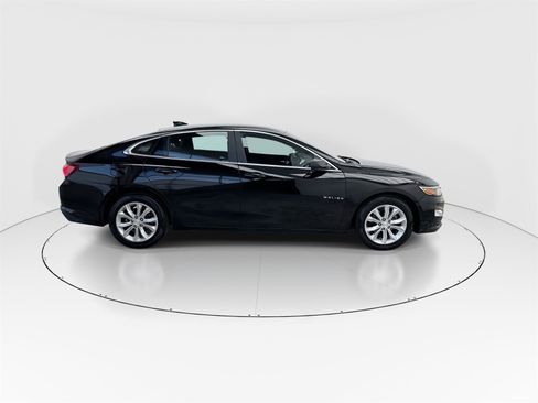 Used 2020 Chevrolet Malibu LT image 9