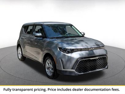 Used 2025 Kia Soul LX w/ LX Technology Package
