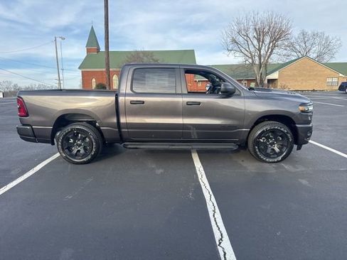 New 2026 RAM 1500 Express image 8