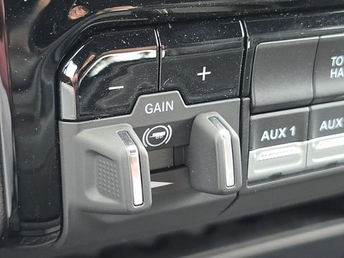 New 2025 RAM 3500 Big Horn image 7