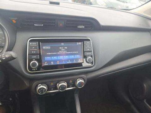 Used 2023 Nissan Kicks S FWD image 4
