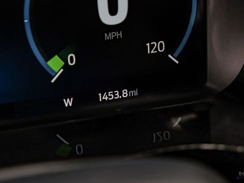 Used 2023 Ford F150 Lariat w/ Equipment Group 502A High AWD/4WD image 93