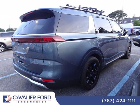Used 2022 Kia Carnival SX FWD image 12