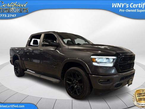Used 2021 RAM 1500 Laramie AWD/4WD image 3