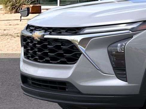 New 2026 Chevrolet Trax LS w/ Driver Confidence Package image 13