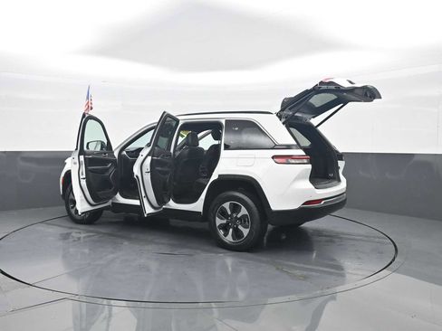 Used 2024 Jeep Grand Cherokee Limited 4xe AWD/4WD image 51