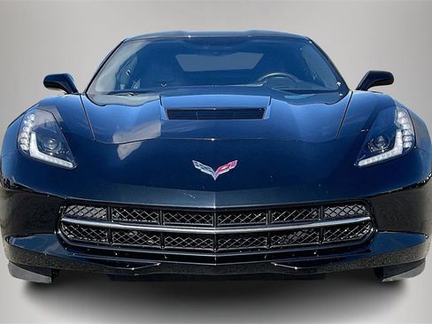 Used 2015 Chevrolet Corvette Stingray Coupe w/ 3LT Preferred Equipment Group image 3