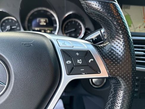 Used 2013 Mercedes-Benz E 350 4MATIC Wagon image 34