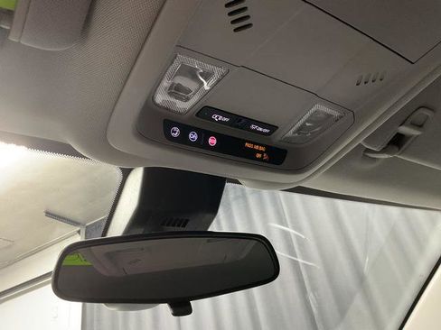 Used 2022 Chevrolet Equinox LT image 26