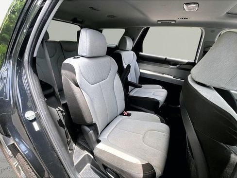 Used 2021 Hyundai Palisade SEL w/ Convenience Package FWD image 17