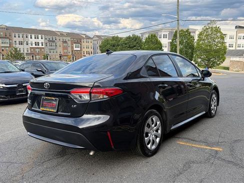 Used 2021 Toyota Corolla LE FWD image 12