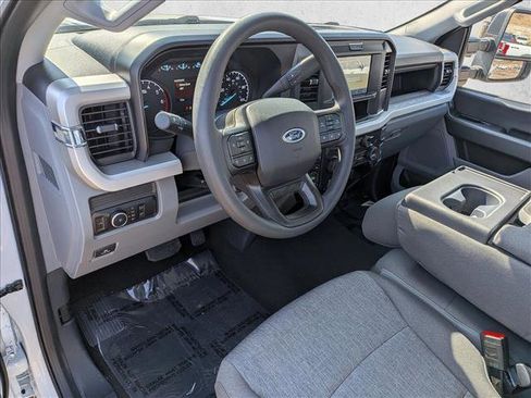 New 2026 Ford F350 4x4 Regular Cab Super Duty image 3