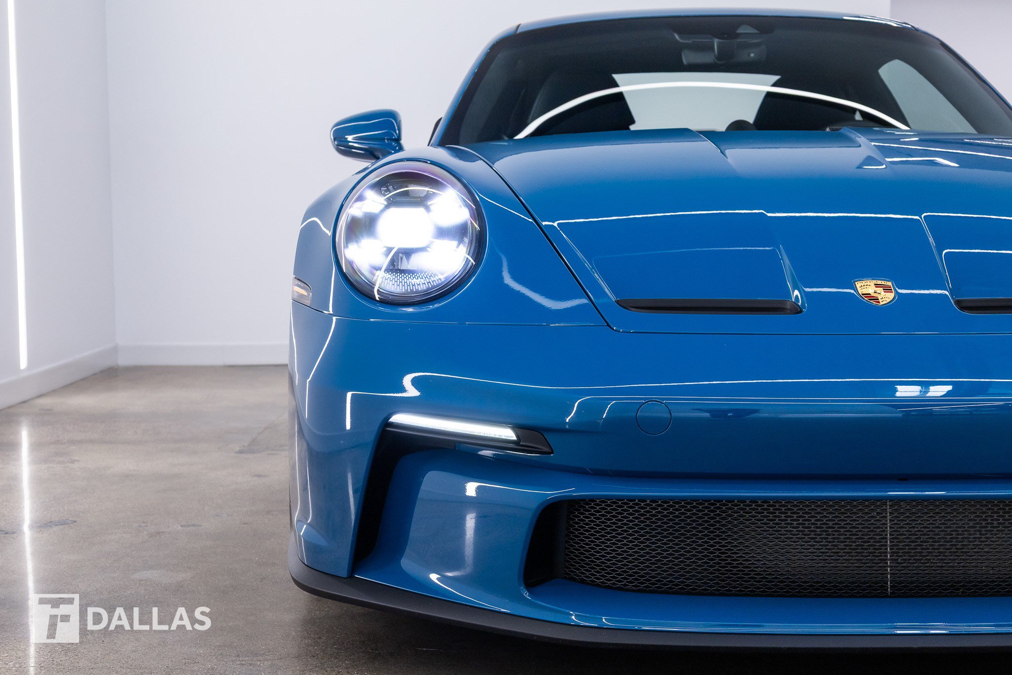 Used 2022 Porsche 911 GT3 RWD image 23
