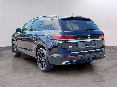 Certified 2023 Volkswagen Atlas SE w/ Black Wheel Package AWD/4WD image 6