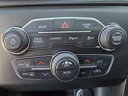 Used 2019 Dodge Charger Scat Pack w/ Plus Group RWD image 32