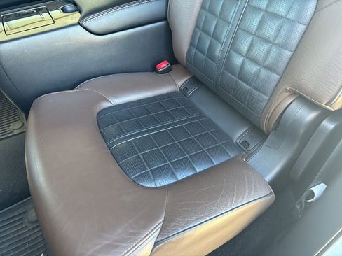 Used 2020 Nissan Armada Platinum w/ Platinum Reserve Package image 43