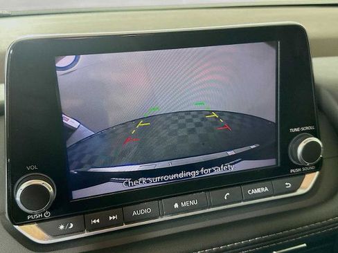 Certified 2023 Nissan Rogue SV image 12