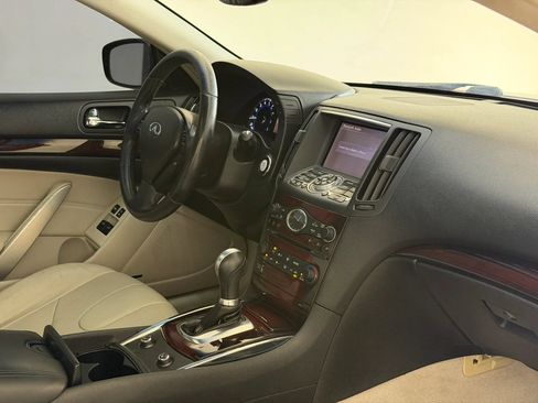 Used 2013 INFINITI G37 Journey w/ Premium Pkg RWD image 24