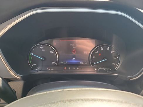 Used 2022 Ford Escape SE image 15