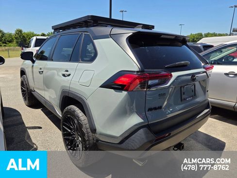 Used 2022 Toyota RAV4 XLE w/ Convenience Package FWD image 22