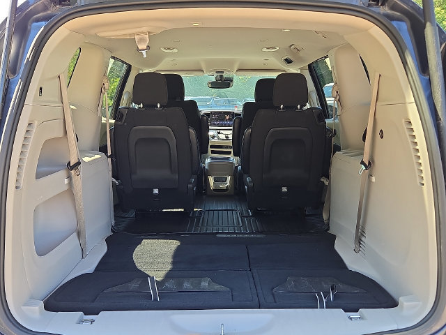 Used 2021 Chrysler Pacifica Touring AWD/4WD image 29