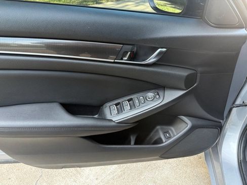 Used 2021 Honda Accord Sport image 19