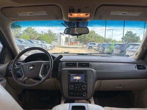 Used 2013 Chevrolet Tahoe LT AWD/4WD image 18