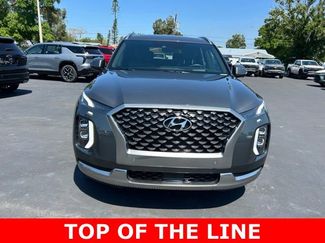 Used 2022 Hyundai Palisade Calligraphy w/ Cargo Package FWD video 2