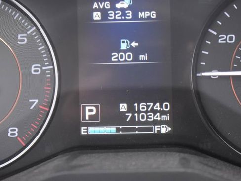 Used 2018 Subaru Crosstrek 2.0i Premium image 16