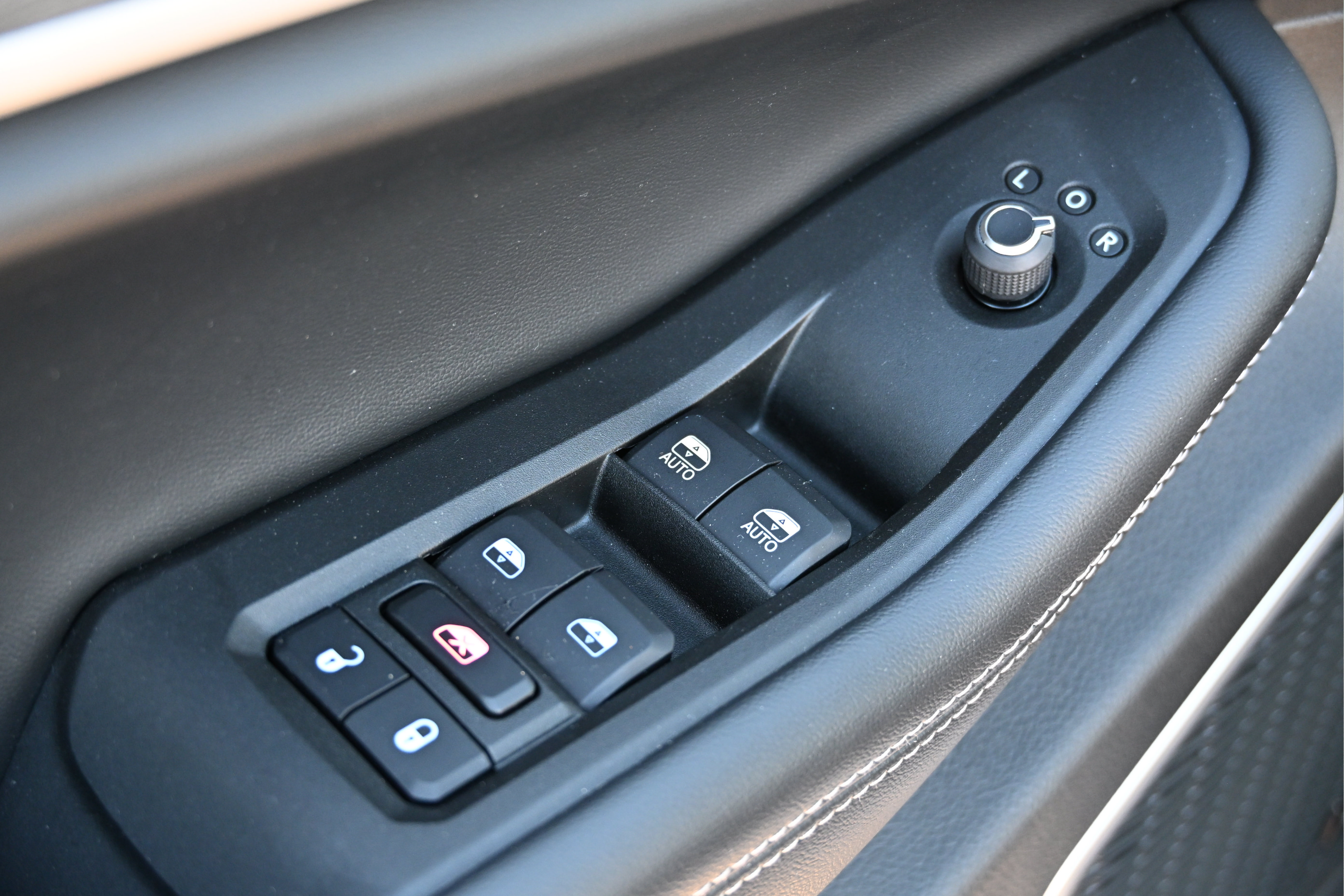 Used 2021 Jeep Grand Cherokee L Limited RWD image 18