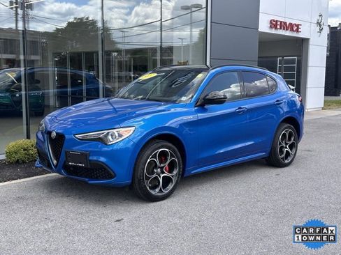Used 2022 Alfa Romeo Stelvio Veloce image 1
