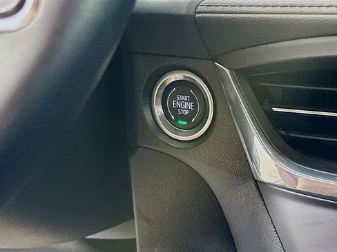 Used 2025 Buick Encore GX Preferred AWD/4WD image 19