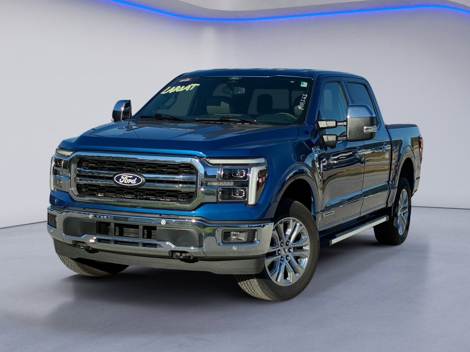 Used 2025 Ford F150 Lariat w/ Equipment Group 501A Mid AWD/4WD image 2