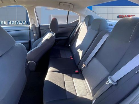 Used 2024 Nissan Sentra SV image 22