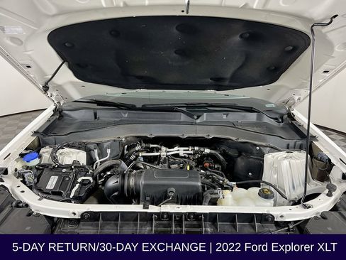 Used 2022 Ford Explorer XLT w/ Equipment Group 202A image 35