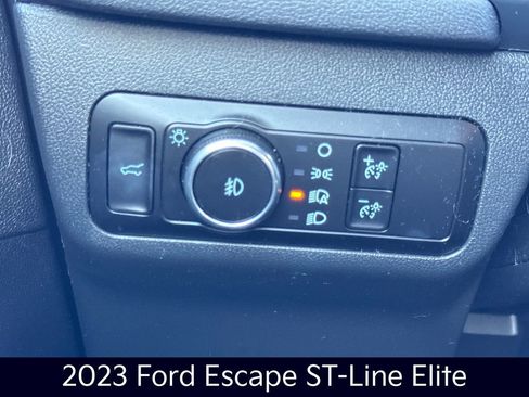 Used 2023 Ford Escape ST-Line Elite w/ Premium Technology Package image 30