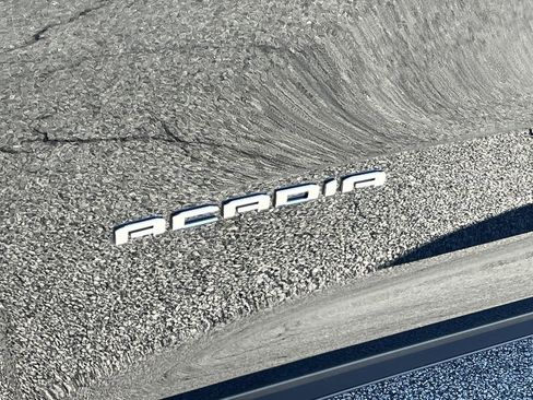 New 2026 GMC Acadia Elevation image 27