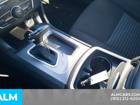 Used 2023 Dodge Charger SXT image 28