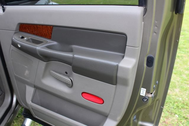Used 2006 Dodge Ram 3500 Truck SLT w/ Light Group AWD/4WD image 26