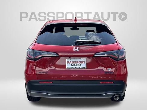 Used 2026 Honda HR-V Sport image 3