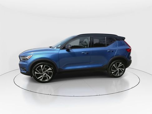 Used 2021 Volvo XC40 T5 R-Design AWD/4WD image 5